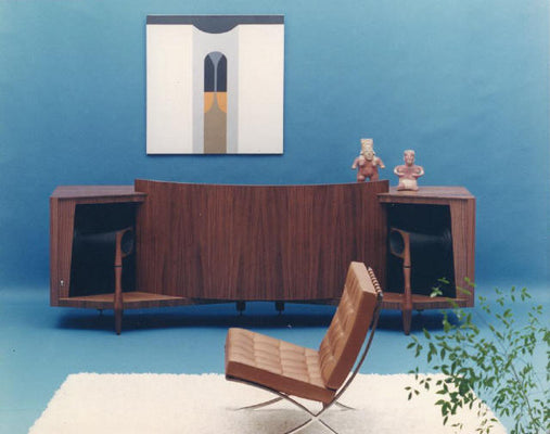 Paragon is a stereo speaker system installed in a single cabinet